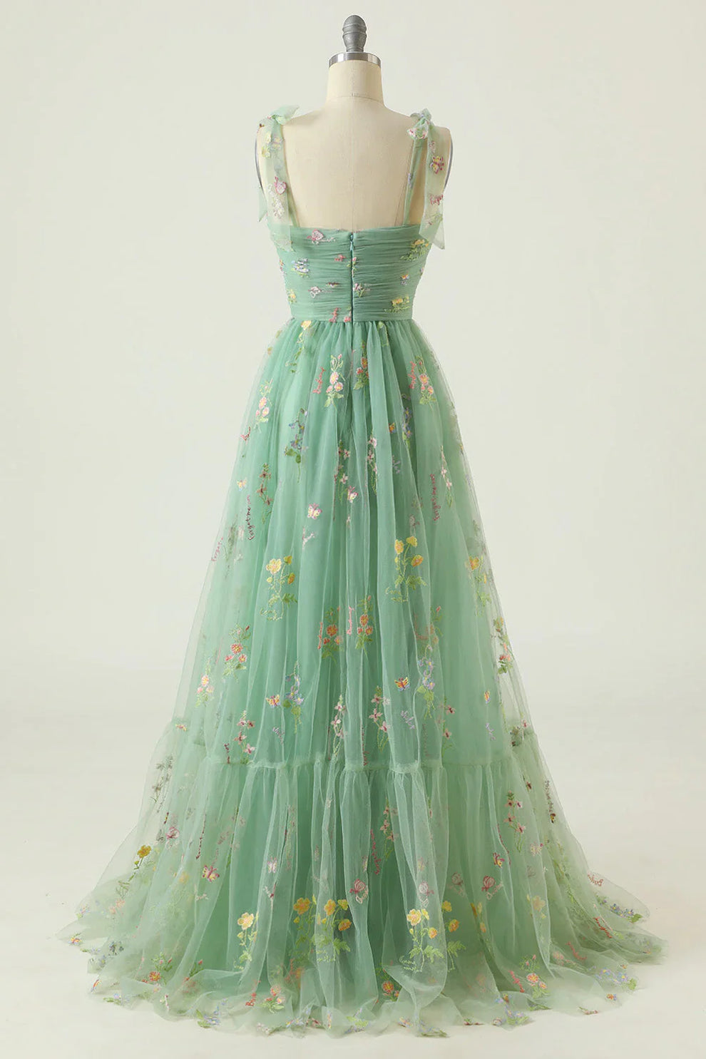 Prom Dress | Tulle, Floral Embroidery | Elegant Formal Wear