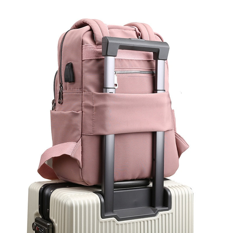 Schoolbag with USB Port | Waterproof, Anti-Theft, Multi-Compartment